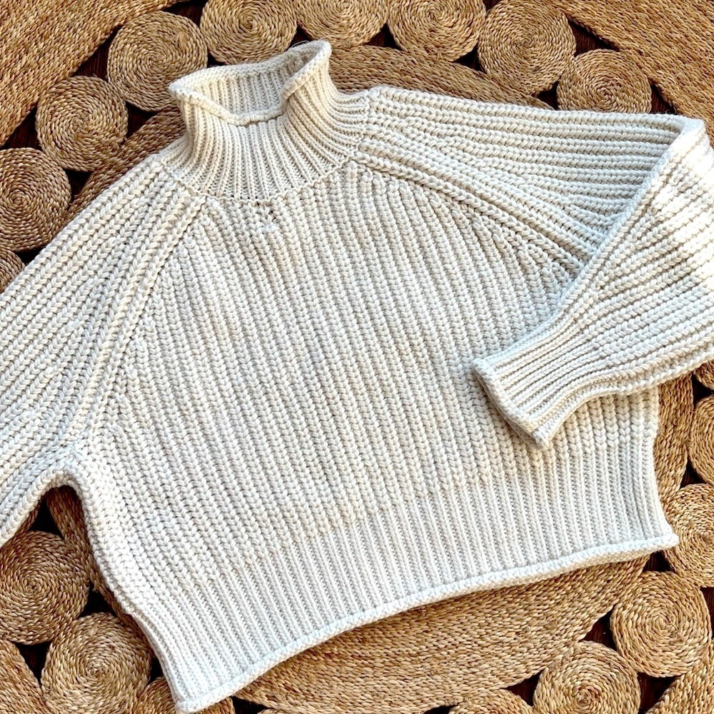 Chunky H&M Mock Neck Turtleneck Sweater 💗 - Picture 3 of 8